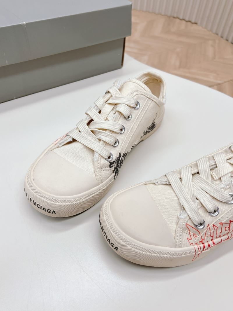 Balenciaga Low Shoes